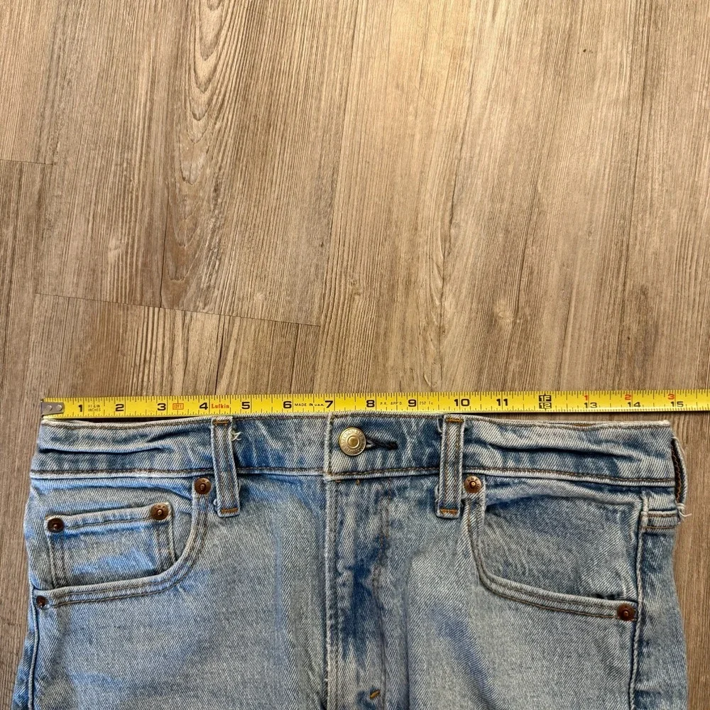 Abercrombie & Fitch Womens 27/4 Mom Short High Rise Light Wash - Picture 7 of 9